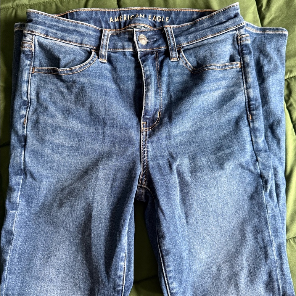 American Eagle High-Rise Jegging